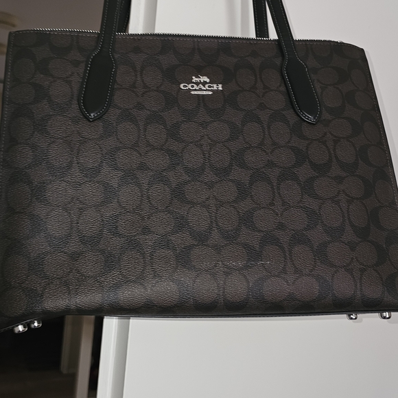 Coach Dark Brown Leather Detail - Picture 1 of 4